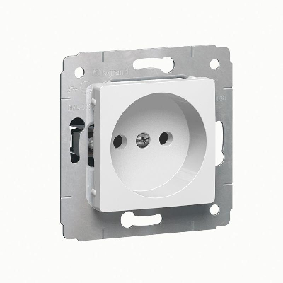Розетка силовая (штепсельная) Розетка 1-м СП Cariva 16А IP20 2P бел. (DIY-упак.) Leg 695945